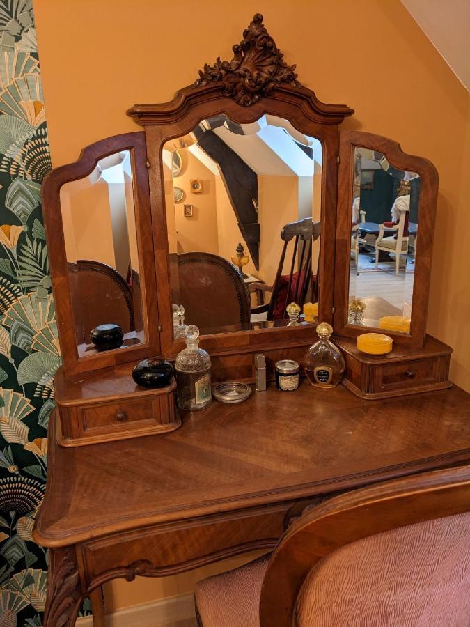 Suite Orient Express Dans L'Auberge Des Trains Mythiques Laniscat ภายนอก รูปภาพ